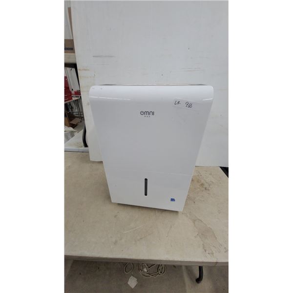 Omni Max COSSH170AEB/OM 30-Pint Portable Dehumidifier