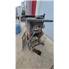 Image 2 : Beaver Model 3400 Table Saw with Stand and Accessories