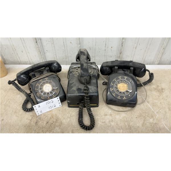Lot of Three Northern Electric Rotary Dial Telephones, 500 and 554 Type Desk and Wall Models