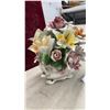 Image 3 : Capodimonte Style Italian Porcelain Floral Centerpiece in Footed Planter
