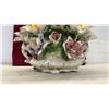 Image 4 : Capodimonte Style Italian Porcelain Floral Centerpiece in Footed Planter