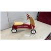 Image 1 : Radio Flyer Classic Tiny Trike Four-Wheel Wooden Ride-On with Bell and Streamers