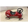 Image 3 : Radio Flyer #8 Retro Rocket Ride-On Classic Racer in Red with Steering Wheel