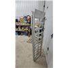 Image 2 : Pair of Aluminum Folding Loading Ramps with Safety Straps