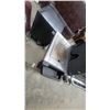 Image 4 : Broil King Regal Series Four-Burner Gas Grill with Side Burner and Cabinet Base