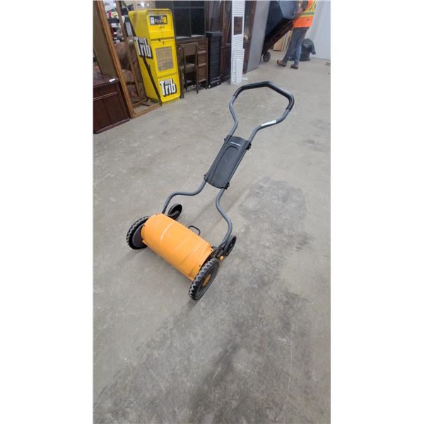 Fiskars StaySharp Max Reel Push Lawn Mower with Orange Blade Housing