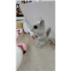 Image 2 : Plastic Lawn Ornaments: Pink Flamingos, White Goose, Ducklings, and Gray Squirrel