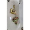 Image 1 : Yellow Danforth-Style Fluke Anchor and River Anchor with Rope