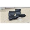 Image 1 : Steel Toed Rubber Boots, Size 10