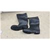 Image 3 : Steel Toed Rubber Boots, Size 10