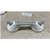 Image 3 : Suction Cup Grab Bars with Dual Locking Levers and Safety Indicators