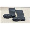 Image 3 : New Steel Toed Rubber Boots, Size 10