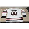 Image 4 : New Chicago Blackhawks Griswold #00 White Hockey Jersey, Size Medium