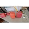 Image 2 : Five Plastic Gas Cans of Various Suze