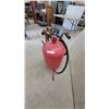 Image 2 : Portable Abrasive Sandblaster on Wheels with Pressure Gauge and Hose