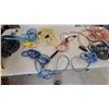 Image 3 : Extension Cords One Retracting