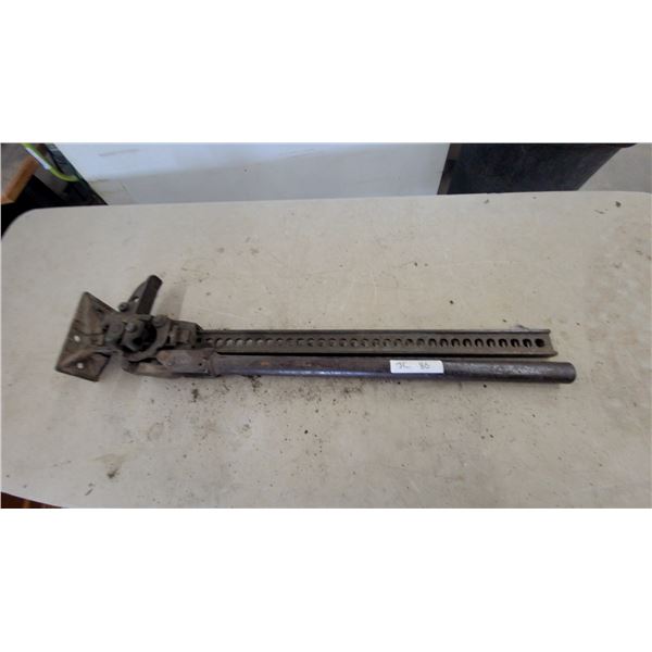 Farm Jack 36"