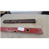 Image 3 : Two Vintage Wooden Spirit Levels with Brass Fittings, Red Painted and Natural Wood
