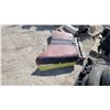 Image 3 : Int. LoadstaR Hood