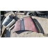 Image 4 : Int. LoadstaR Hood