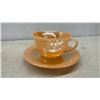 Image 10 : Anchor Hocking Fire-King Shell Pattern Peach Luster and White Gold Trim Cups and Saucers