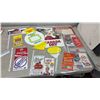 Image 3 : 60 Pieces Vintage Coca-Cola, Canada Dry, A&W, Advertising, Salesman Promotional, Pricing Displays