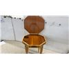 Image 4 : Italian-Style Octagonal Marquetry Inlaid Music Box Accent Jewelry Table, 20 x 18 x 18"