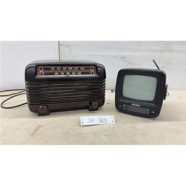 Vintage Falls Products Model 524-L Bakelite AM Radio (Doesn't Power up) and Jensen Portable TV