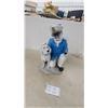 Image 1 : Solar-Powered Garden Statue of Sea Captain with Dog and Lantern 16"