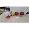 Image 1 : Red Apple Cookie Jar, Pierced Metal Candle Holder, Art Glass Vase, and More