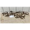 Image 1 : Lot of 8 Vintage Steel Foothold Animal Traps with Chains