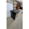 Image 2 : Haier Compact Refrigerator with Stainless Steel Door and Internal Freezer Compartment 31 x 21 x 22"