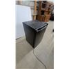 Image 2 : Black Compact Refrigerator with Freezer Compartment and Door Storage Shelving 32 x 20 x 20"