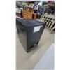 Image 5 : Black Compact Refrigerator with Freezer Compartment and Door Storage Shelving 32 x 20 x 20"