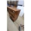 Image 2 : Mid-Century Modern 4 Drawer Chest of Drawers with Sculpted Pulls and Tapered Legs 42 x 34 x 18"
