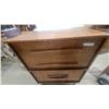 Image 4 : Mid-Century Modern 4 Drawer Chest of Drawers with Sculpted Pulls and Tapered Legs 42 x 34 x 18"