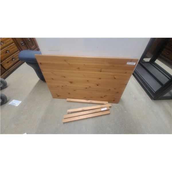 Pine Table with Detachable Legs, 29 x 30 x 46"