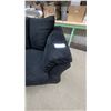 Image 3 : Black Microfiber Three-Seat Sofa with Rounded Armrests 88"