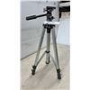 Image 1 : Velbon CX-2000 Aluminum Tripod with Pan-Tilt Head and Quick-Release Plate