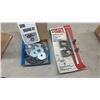 Image 7 : Ryobi RE-600N 2050W Variable Speed Plunge Router with Guide Bushing Kit and More