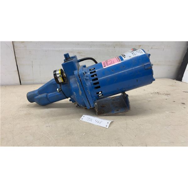 GE 1/2 HP Jet Pump with Motor Model 5KH39HN550AX11, 115/230V, 3450 RPM, Pressure Gauge