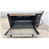 Image 3 : Hamilton Beach 31409C Toaster Oven and Citizen Countertop Microwave Oven