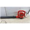 Image 6 : Black & Decker 8124-04 Type 6 Electric Hedge Trimmer and Vortex Electric Leaf Blower