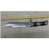Image 3 : Ornate Fixed-Blade Bowie Knife with Sheath and Calphalon Classic Slicer Knife