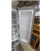 Image 5 : KitchenAid Stainless Steel French Door Refrigerator with Bottom Freezer Drawer 67 x 30 x 31"
