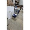 Image 5 : Vintage Silver Cross Coach-Built Pram, Navy Blue Bassinet, Chrome Chassis, Circa 1960s-1970s