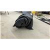 Image 2 : 2 to 3 Person Towable Tube with Storage Bag