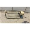 Image 4 : MotoMaster 4-Tonne Hydraulic Bottle Jack with Case, Hand Winch, Water Sprinkler and More
