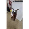 Image 4 : Vintage Golf Club Set with Woods and Irons in Brown Leather Carry Bag 6x Clubs R Handed