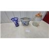 Image 1 : Bohemian Cobalt Blue Cut-To-Clear Crystal Vase with Star and Floral Motifs Planter